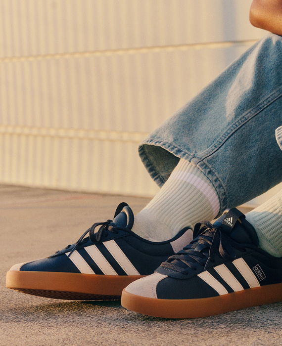 Sneakers clasicas Adidas
